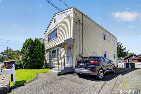403-405 Indian Avenue Bridgeport CT 06606