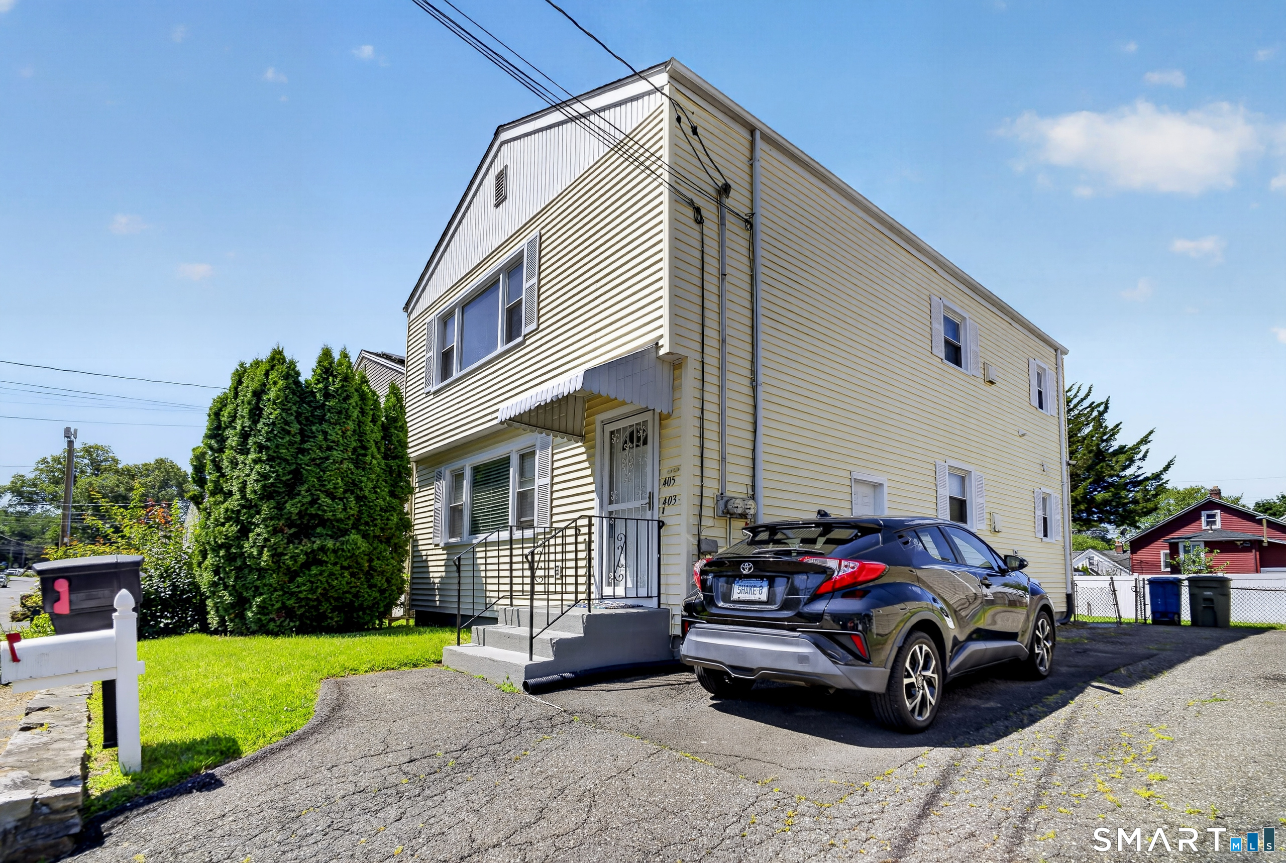 403-405 Indian Avenue Bridgeport CT 06606