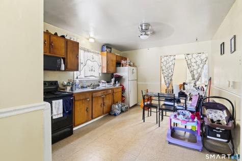 403-405 Indian Avenue Bridgeport CT 06606