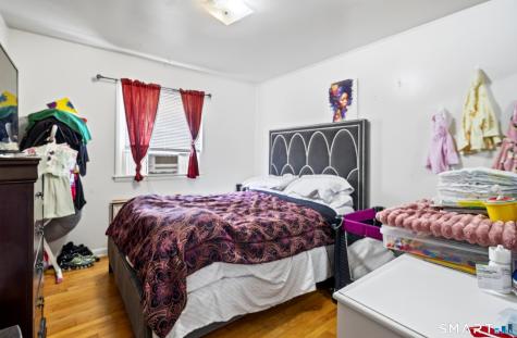 403-405 Indian Avenue Bridgeport CT 06606