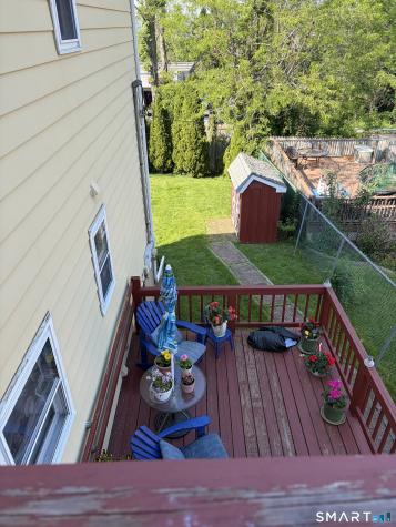 687-689 West Main Street Branford CT 06405