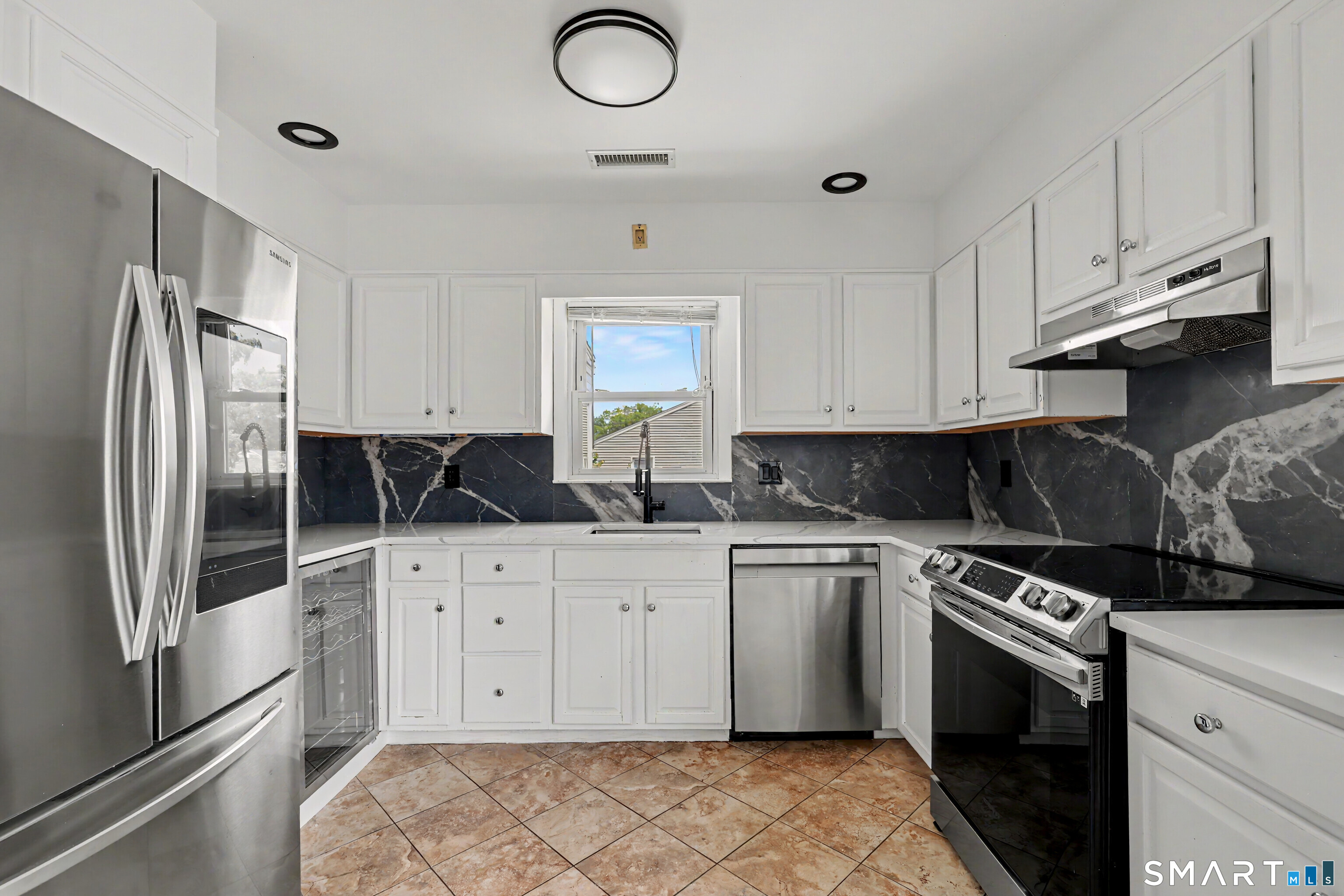92 Burwood Avenue Stamford CT 06902