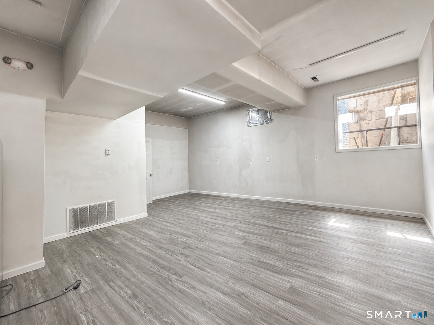77 Truman Street New London CT 06320