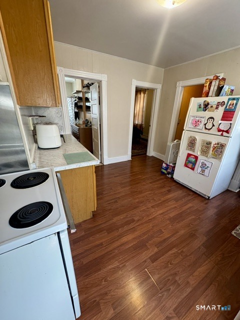 54 New Park Avenue Hartford CT 06106