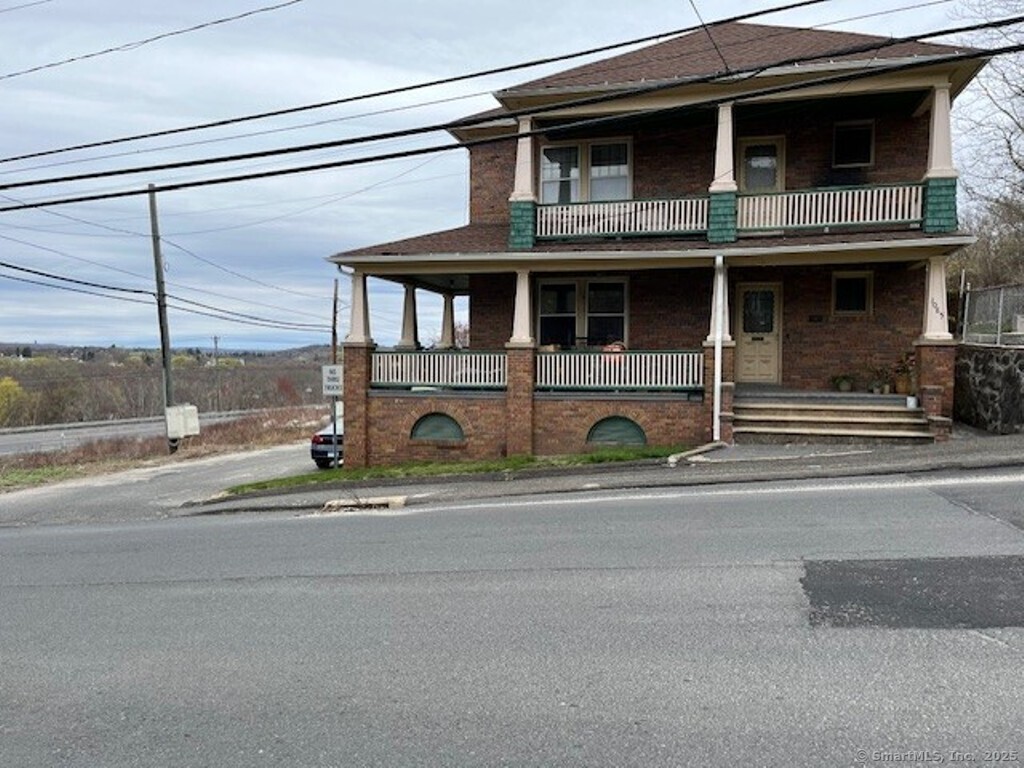 1085 Hamilton Avenue Waterbury CT 06706