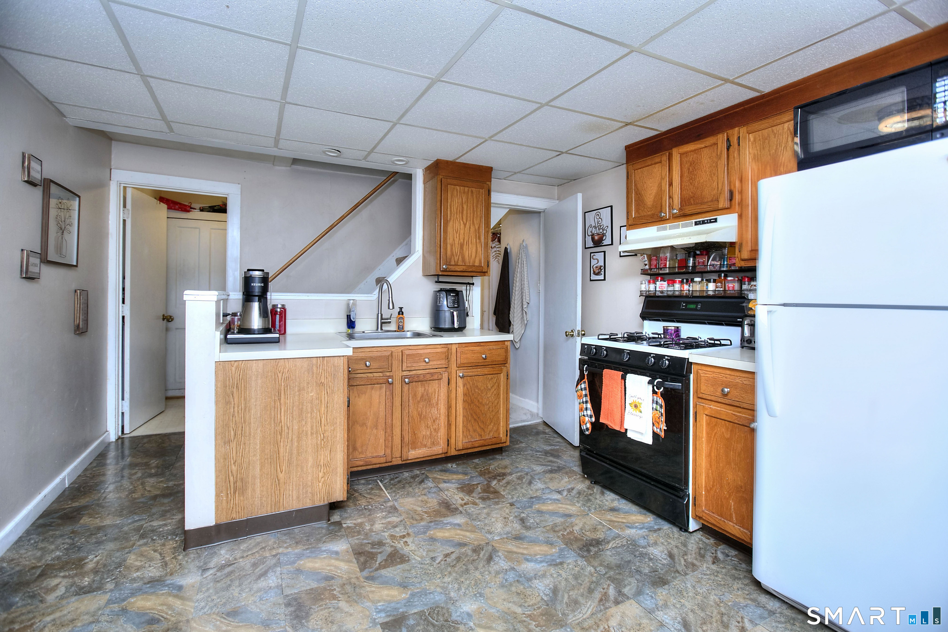 184 Derby Avenue Derby CT 06418