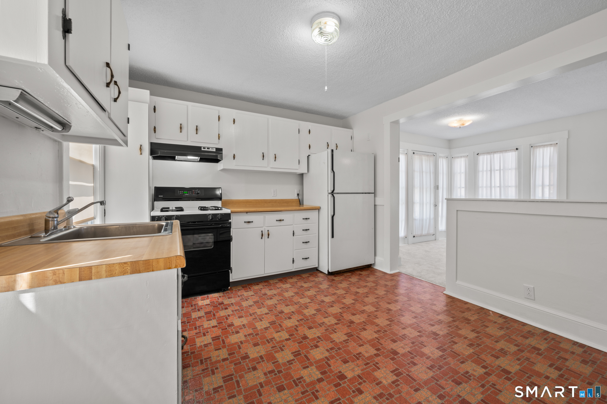 16 Bethel Street Bristol CT 06010