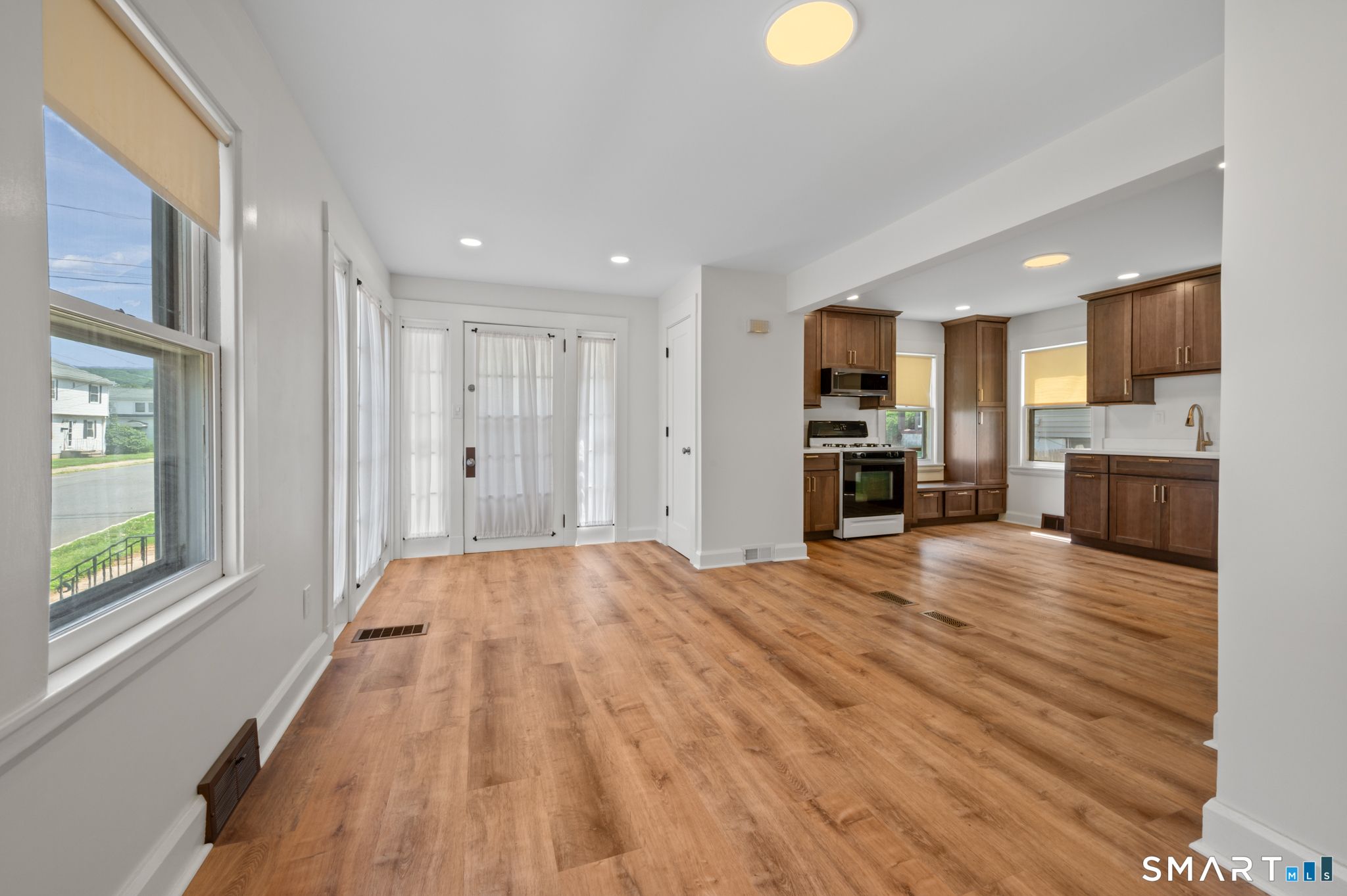 16 Bethel Street Bristol CT 06010