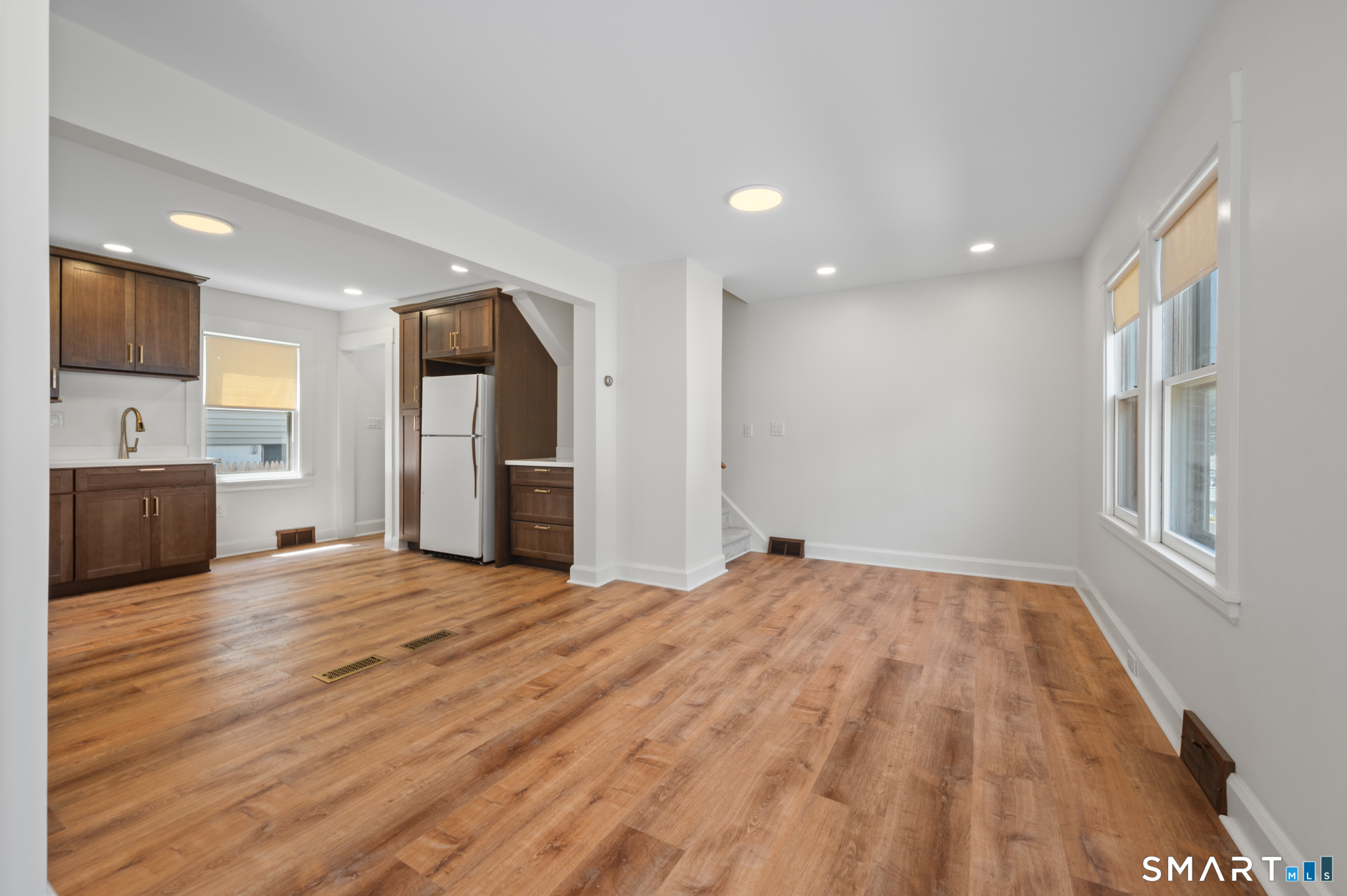 16 Bethel Street Bristol CT 06010