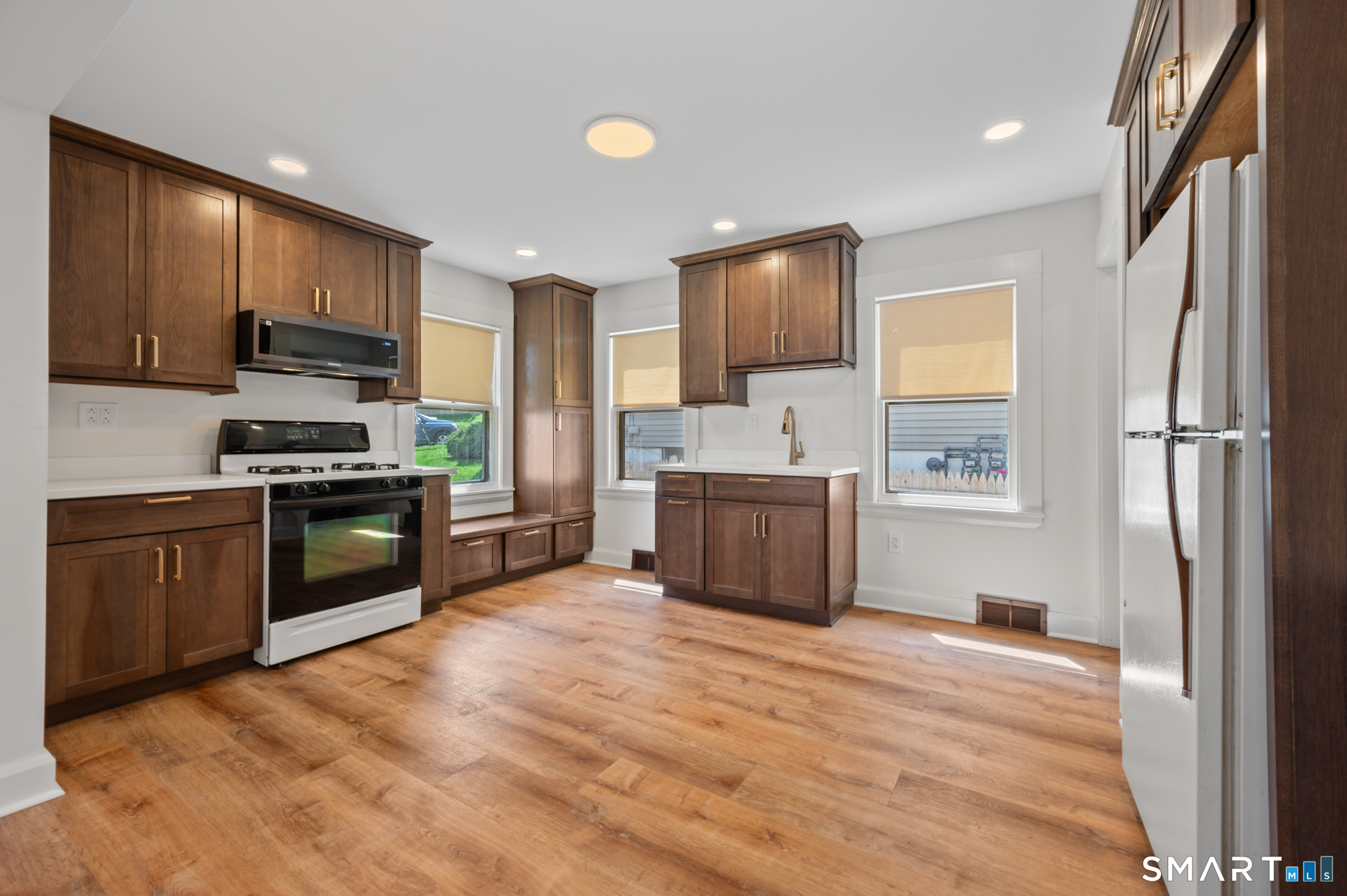 16 Bethel Street Bristol CT 06010