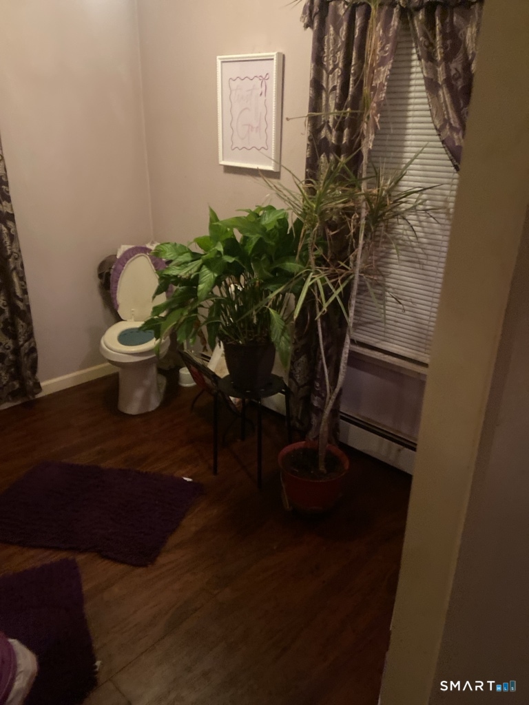 20 Mopsic Street Norwich CT 06360