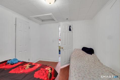 18 North 3rd Street Meriden CT 06451