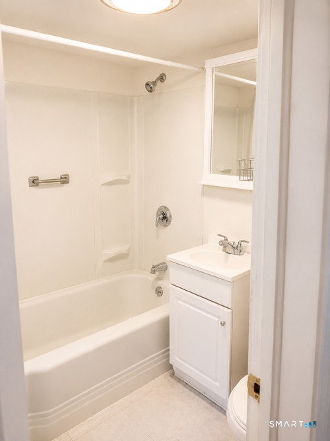 18 North 3rd Street Meriden CT 06451