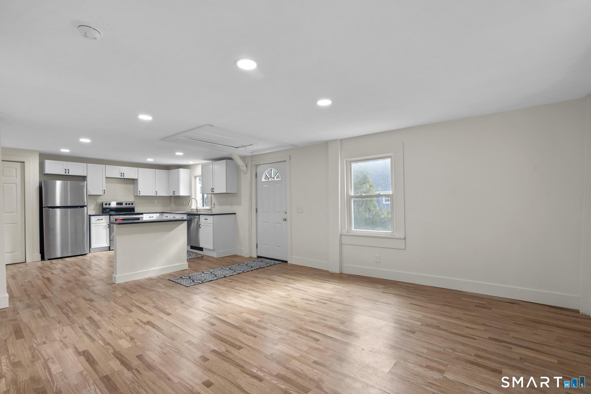 433 Main Street New Hartford CT 06057
