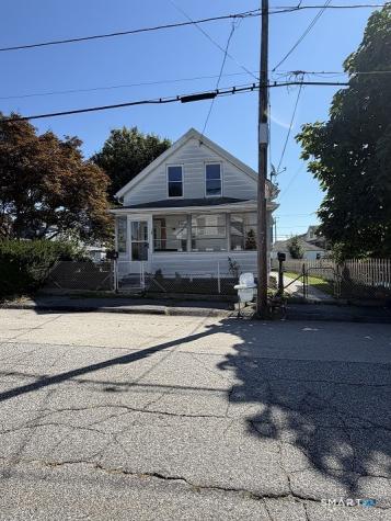 21-23 Oxford Ave16-18 West Street Dudley MA 01571