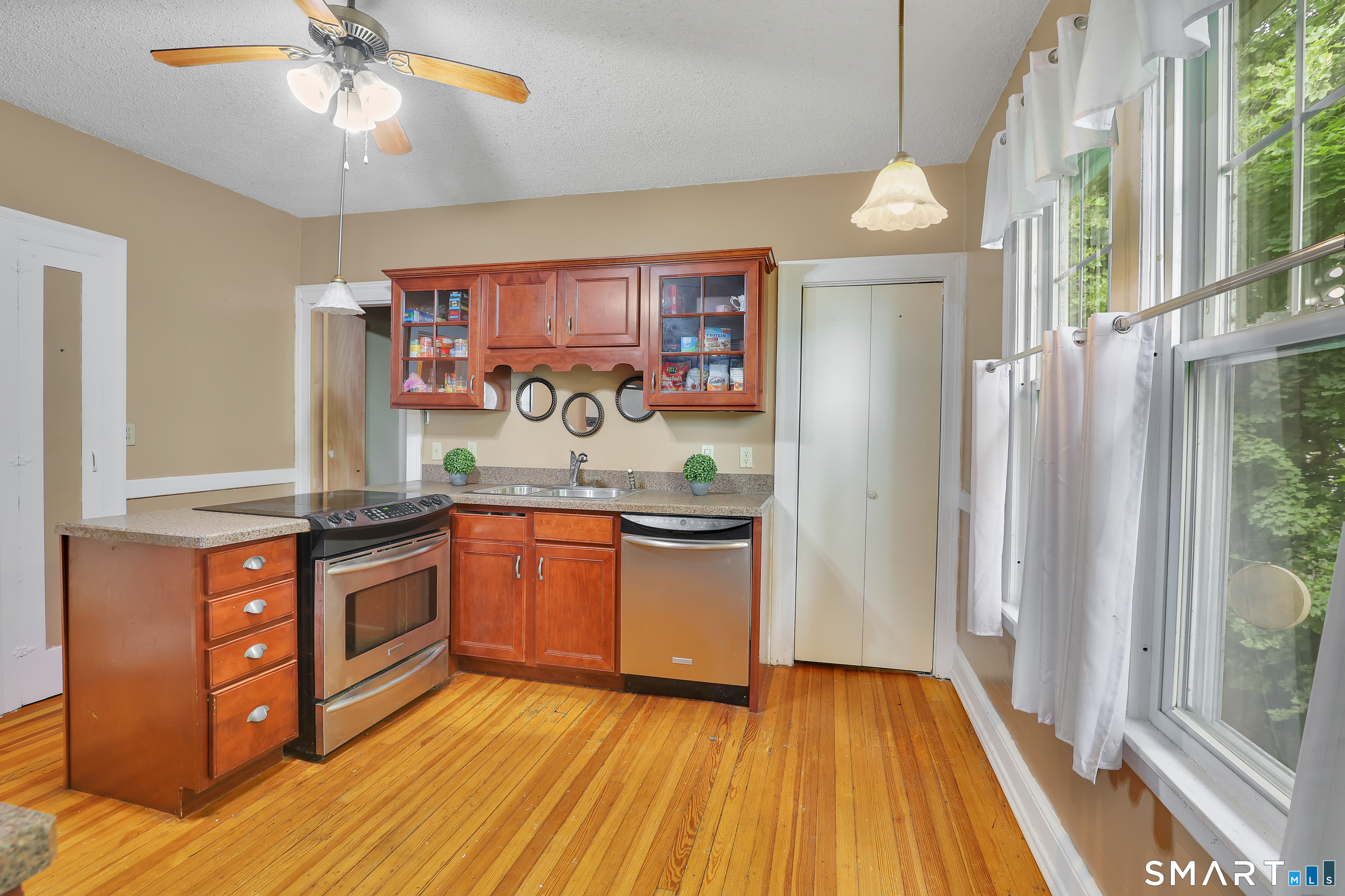 7-9 Lyons Street New Britain CT 06052