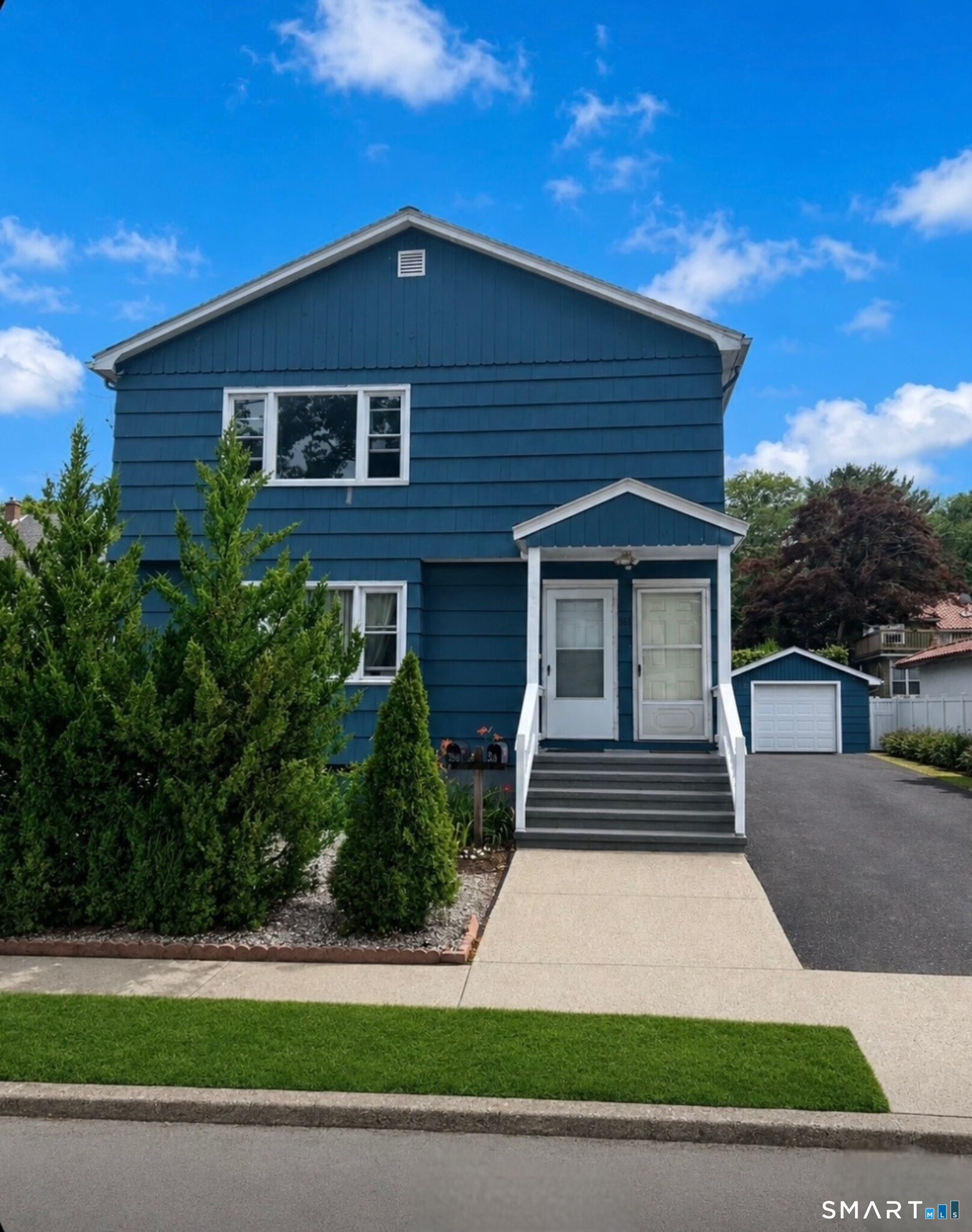 359-361 Pacific Street Bridgeport CT 06604