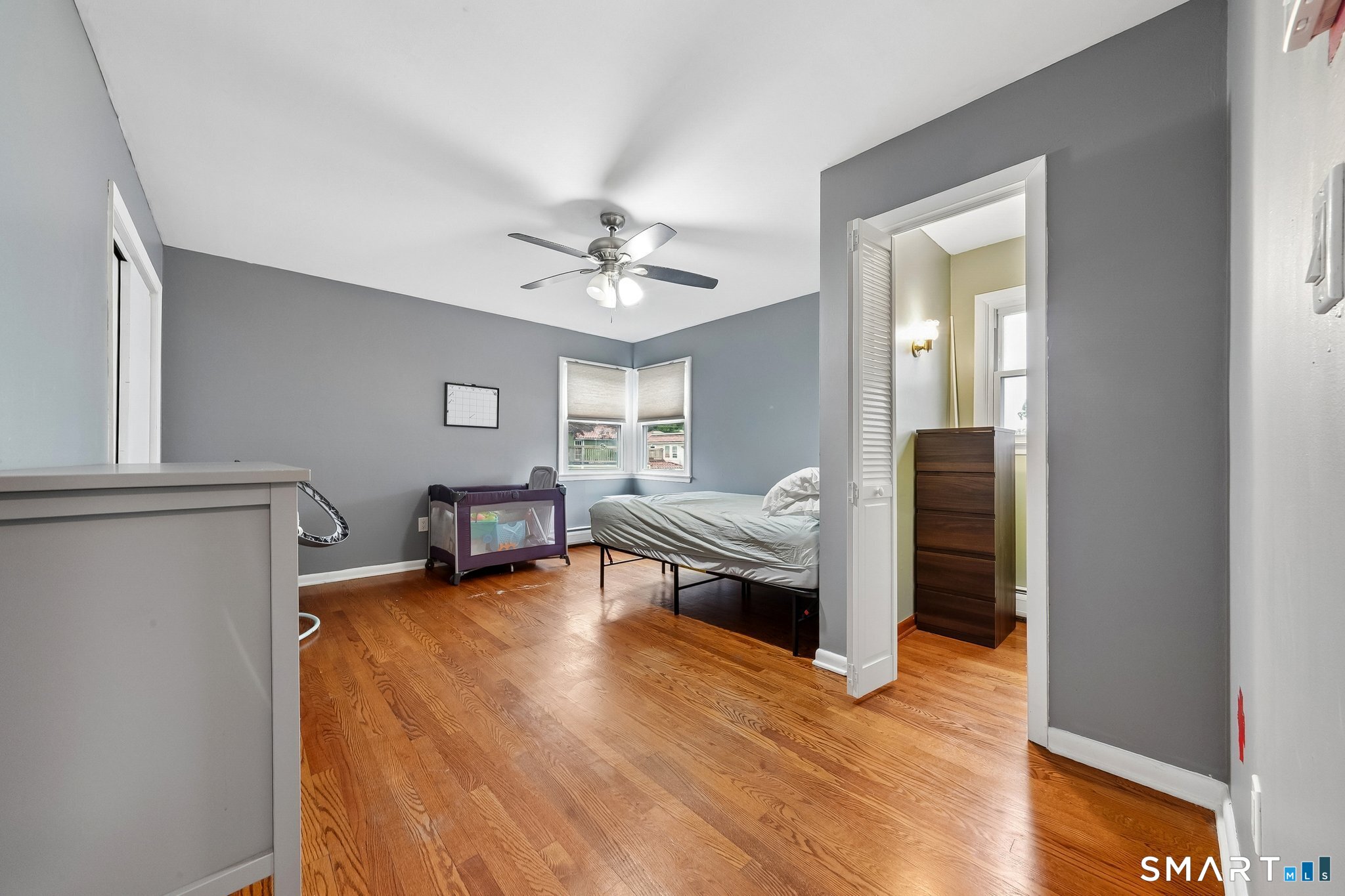 359-361 Pacific Street Bridgeport CT 06604