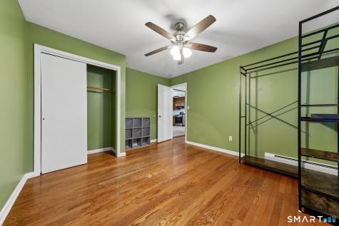 359-361 Pacific Street Bridgeport CT 06604