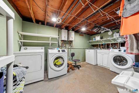 359-361 Pacific Street Bridgeport CT 06604