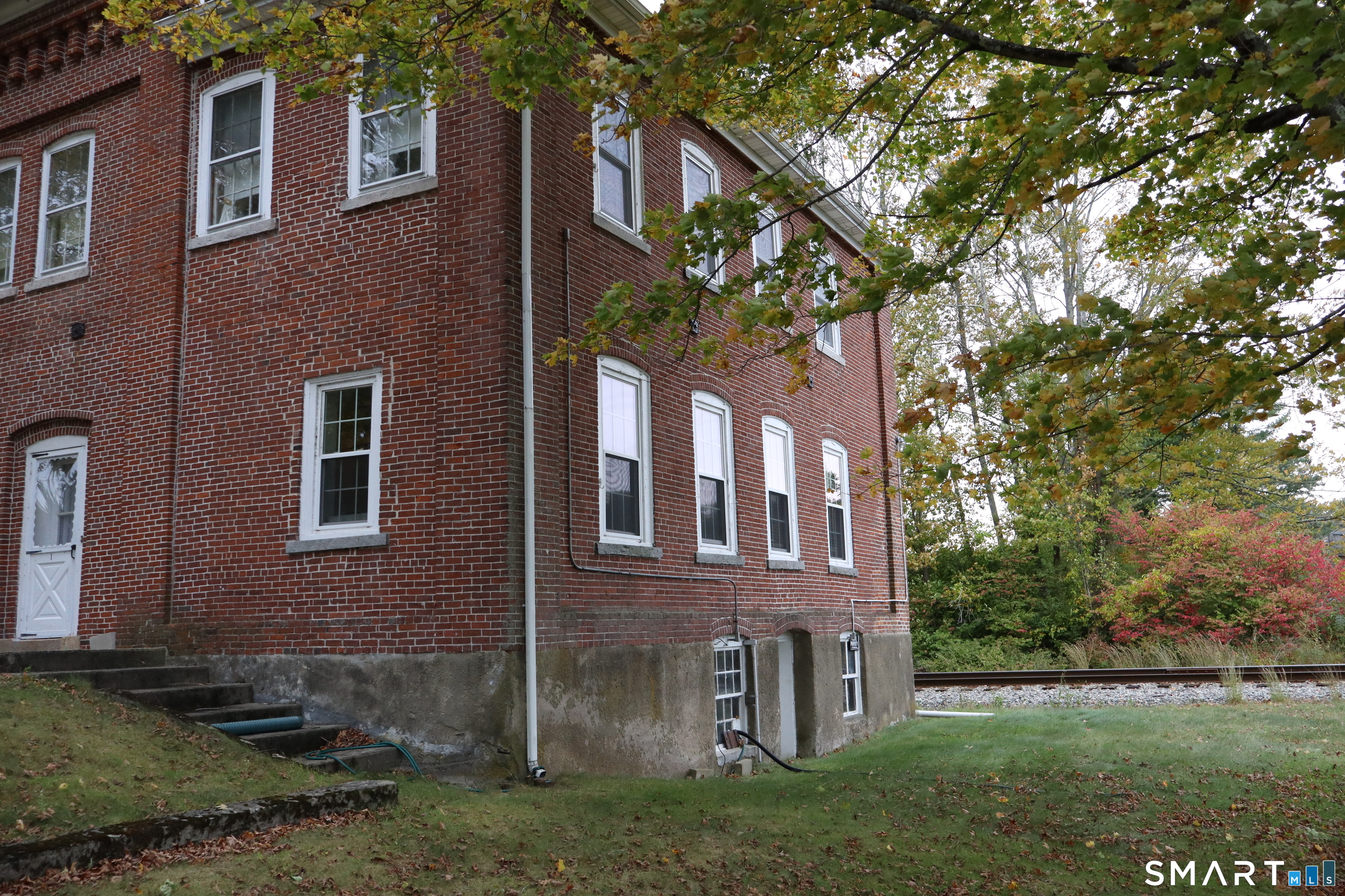 6 Old Route 12 Thompson CT 06277