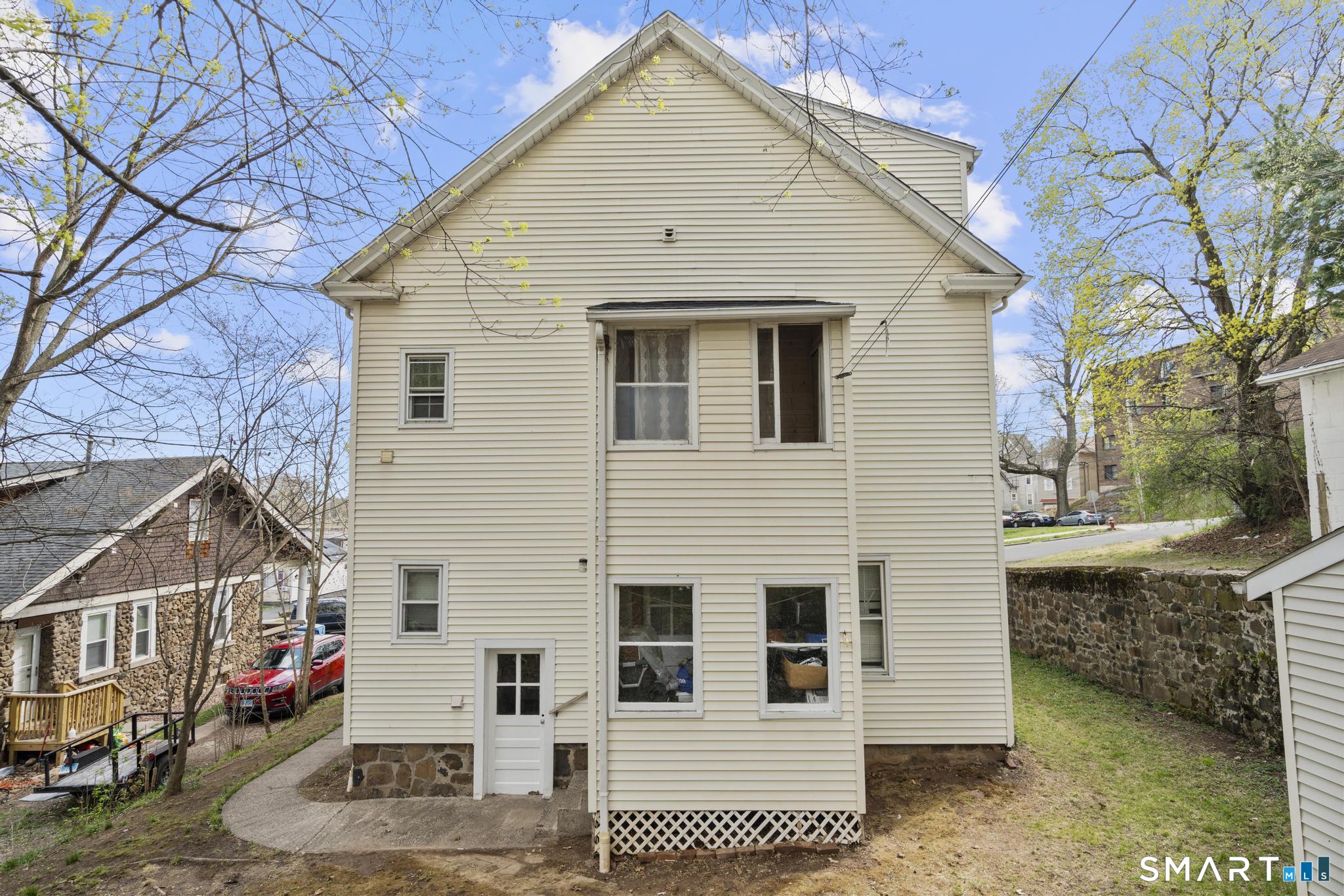 25 Long Street New Britain CT 06051