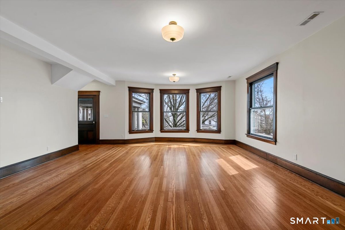 24 Howard Avenue New Haven CT 06519