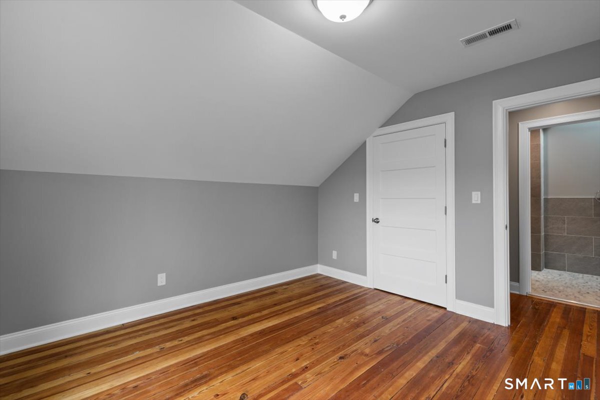 24 Howard Avenue New Haven CT 06519