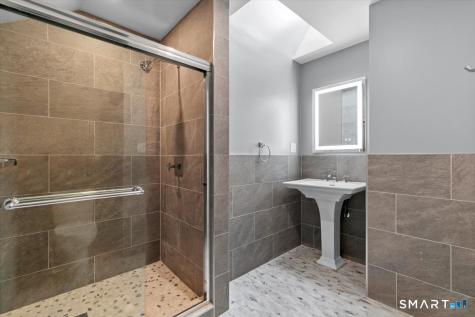 24 Howard Avenue New Haven CT 06519