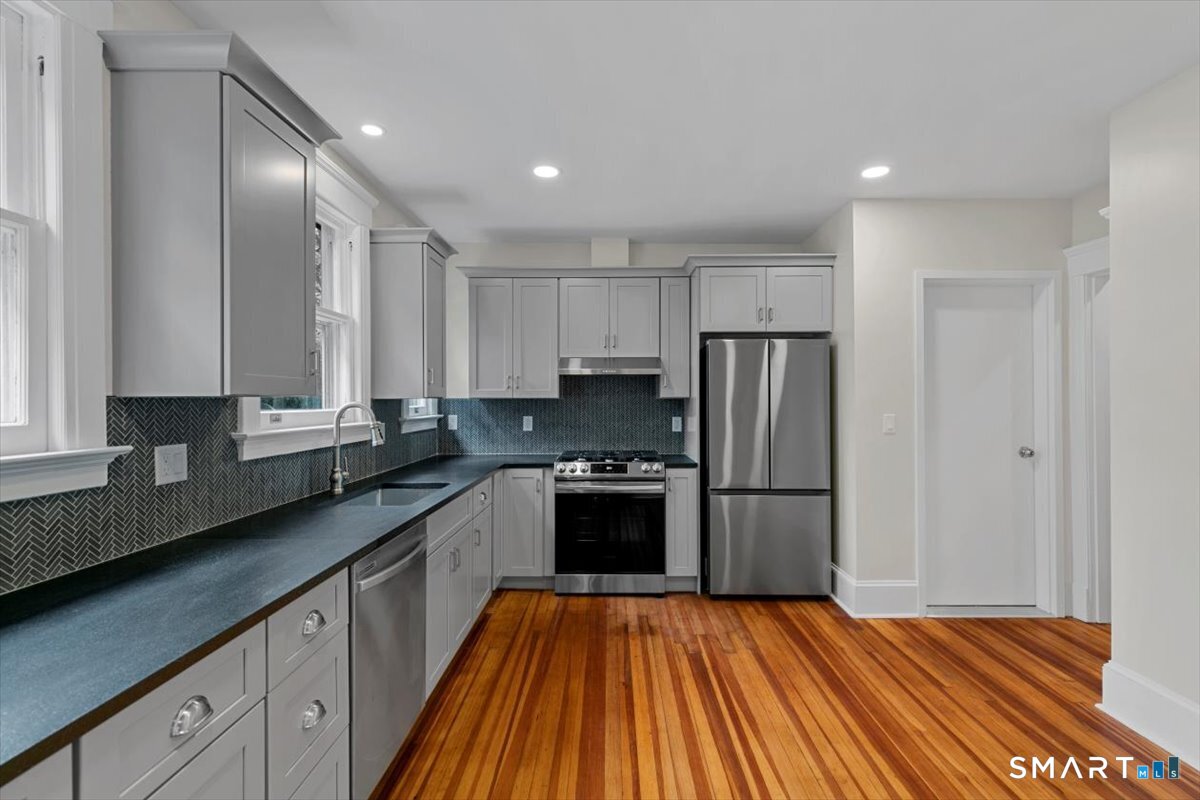 24 Howard Avenue New Haven CT 06519