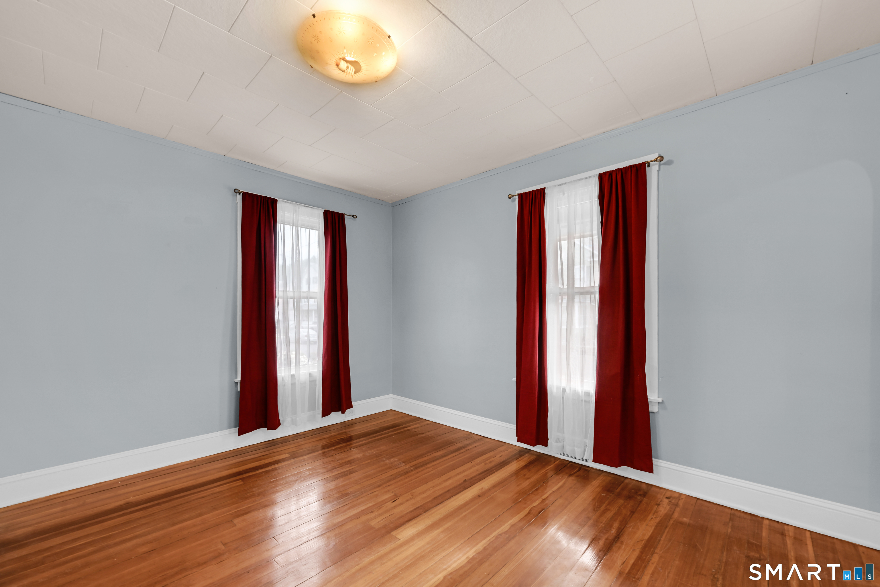 25 Hartford Avenue Enfield CT 06082