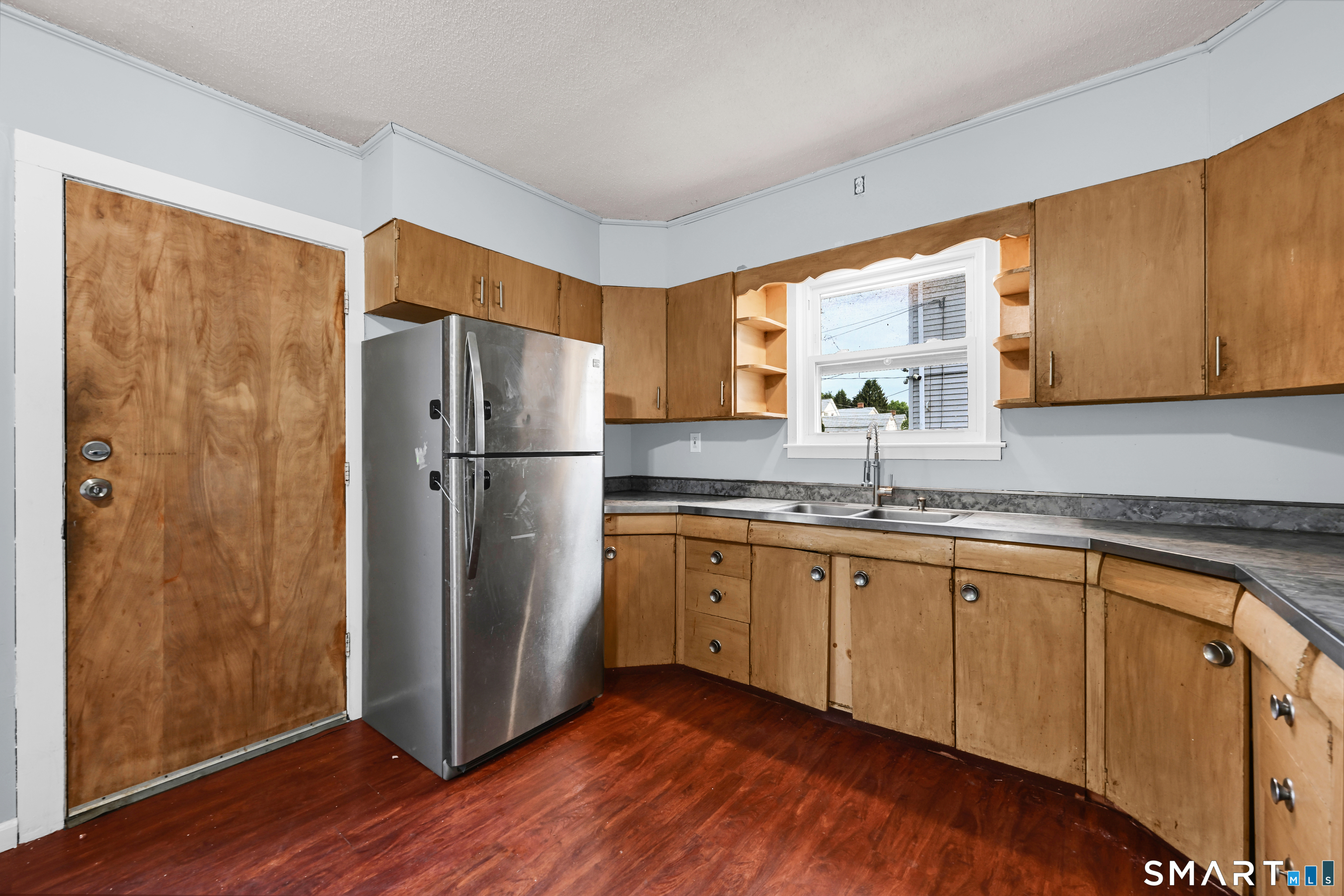 25 Hartford Avenue Enfield CT 06082