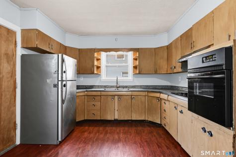 25 Hartford Avenue Enfield CT 06082