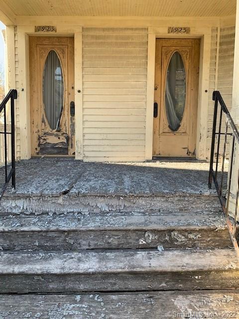 1923 East Main Street Bridgeport CT 06610