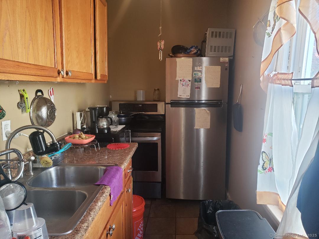 39-41 Putnam Street Hartford CT 06106