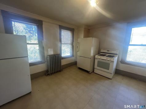 578 Columbia Blvd Extension Waterbury CT 06701