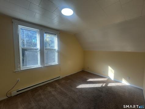 578 Columbia Blvd Extension Waterbury CT 06701