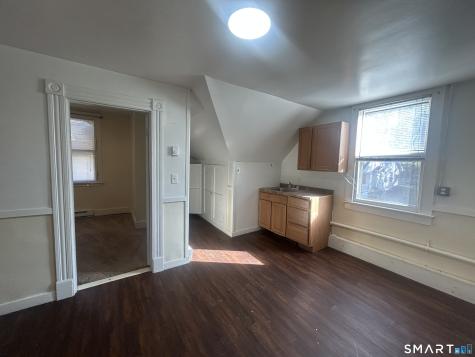 578 Columbia Blvd Extension Waterbury CT 06701
