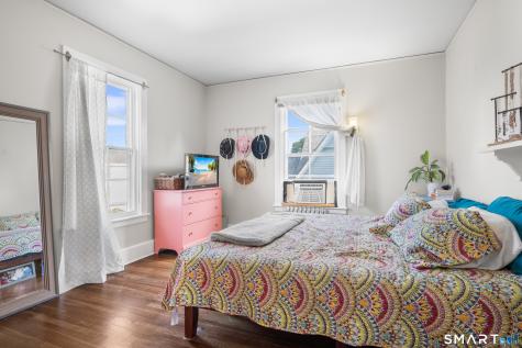 52 Oneco Street Norwich CT 06360