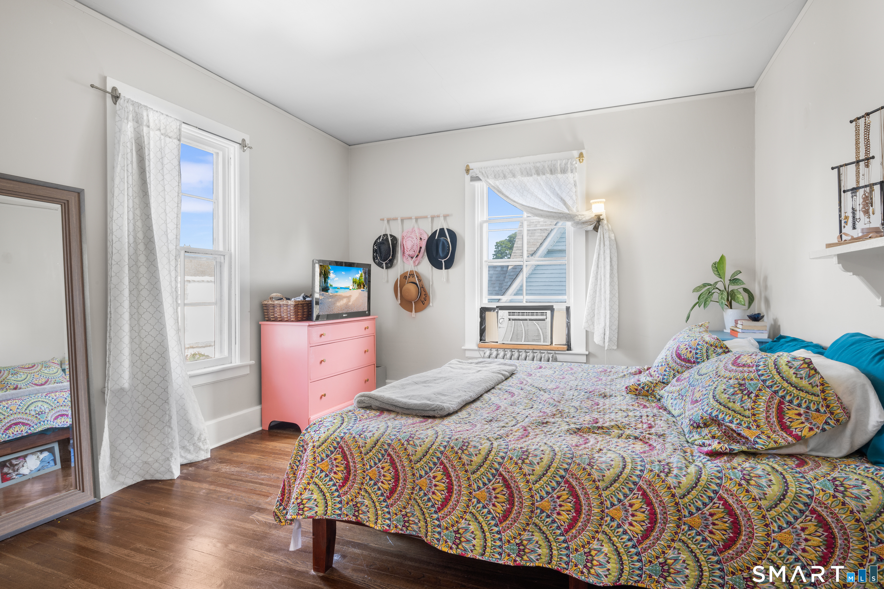 52 Oneco Street Norwich CT 06360