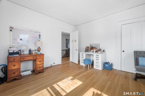 52 Oneco Street Norwich CT 06360