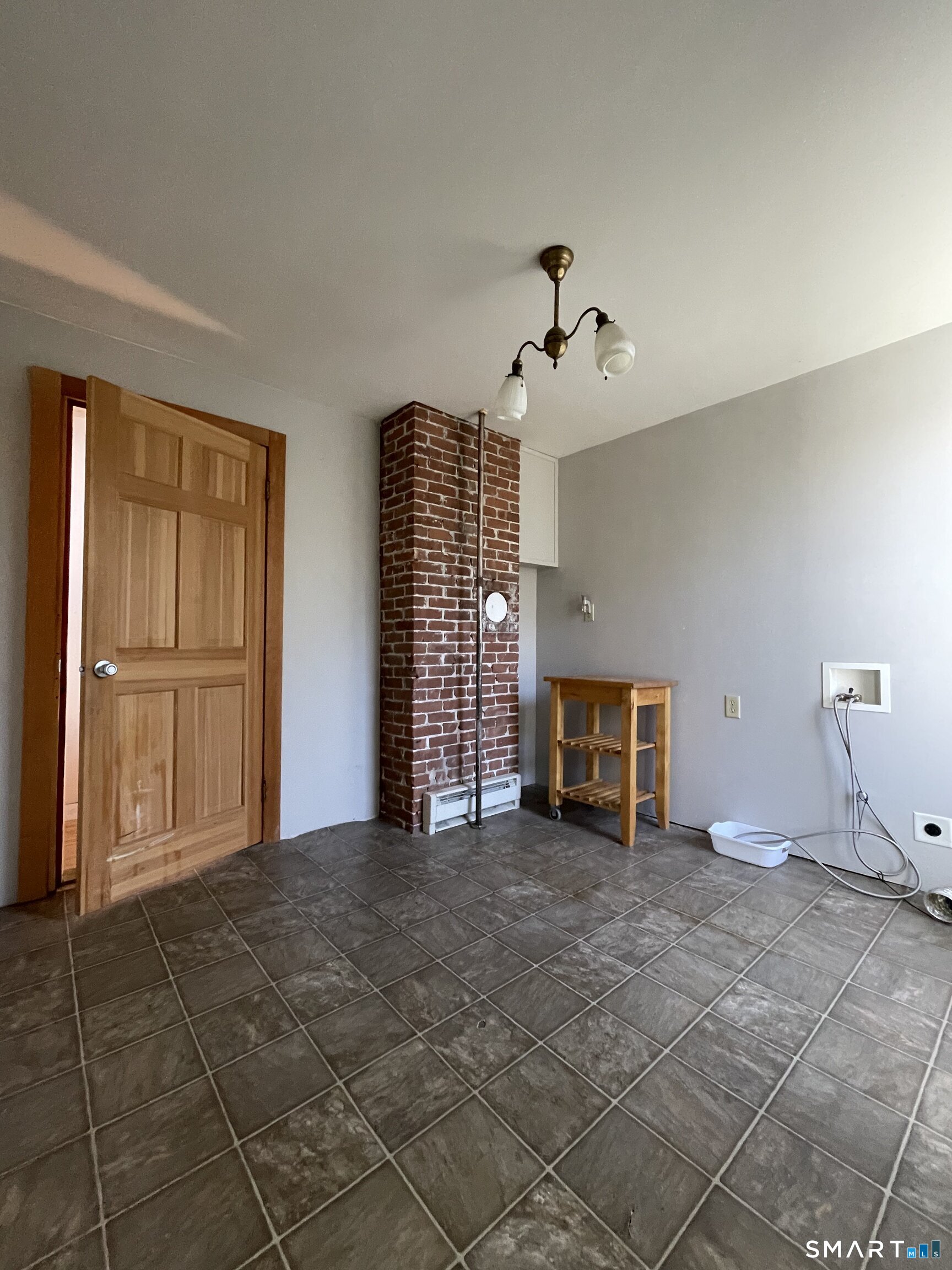 52 Oneco Street Norwich CT 06360