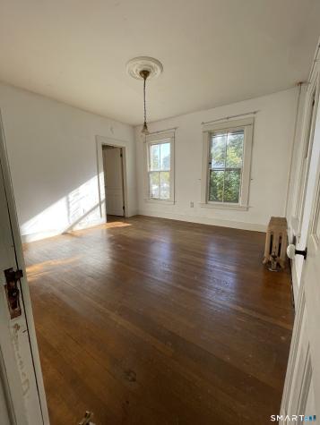 52 Oneco Street Norwich CT 06360