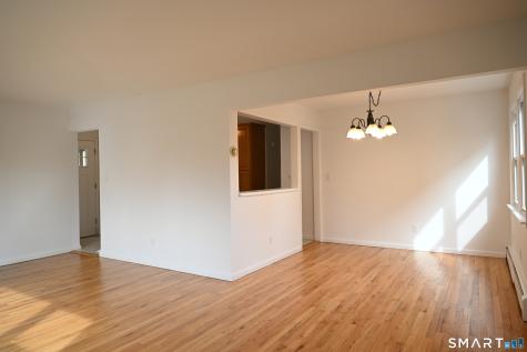 33 Dora Street Stamford CT 06902