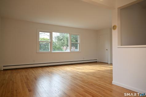 33 Dora Street Stamford CT 06902