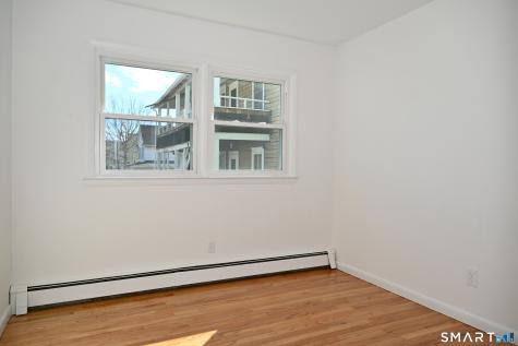 33 Dora Street Stamford CT 06902