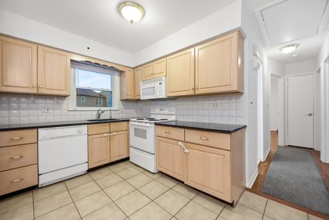 33 Dora Street Stamford CT 06902