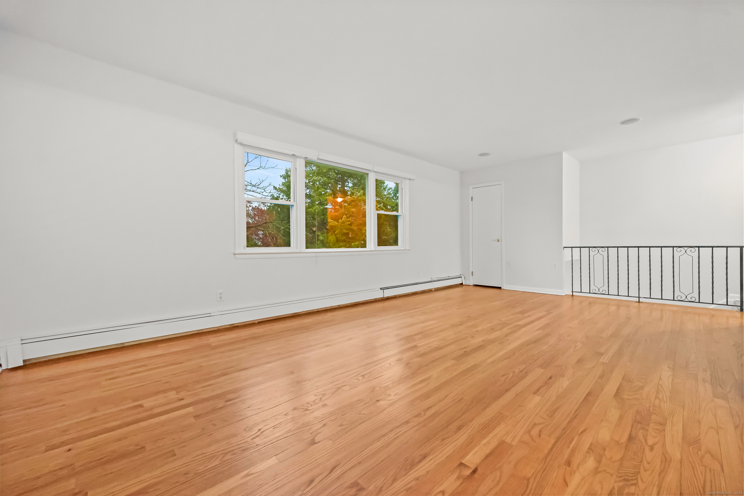 33 Dora Street Stamford CT 06902