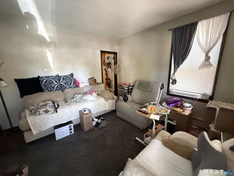 37-39 Hotchkiss Street Middletown CT 06457