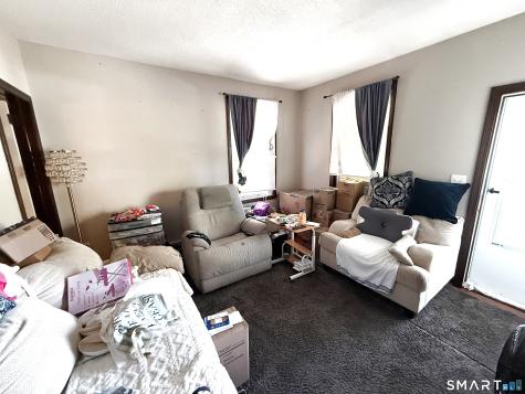 37-39 Hotchkiss Street Middletown CT 06457